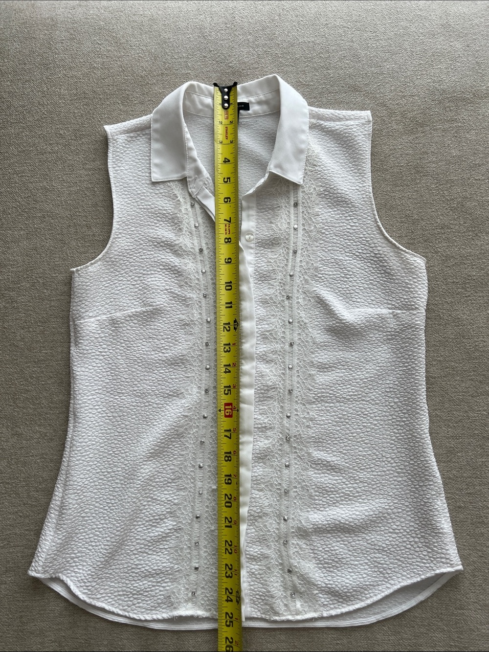 Ann Taylor Sleeveless White Textured Blouse - Picture 9 of 11